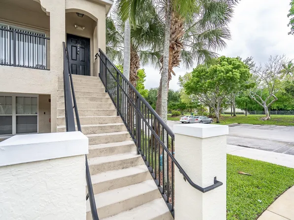 5800 W Sample Road #308, Coral Springs, FL 33067