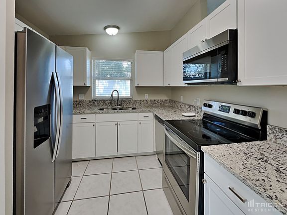 5th image of 2924 Talladega Dr