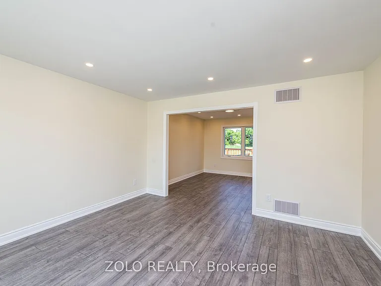 45 Hilda Rd — Photo 11