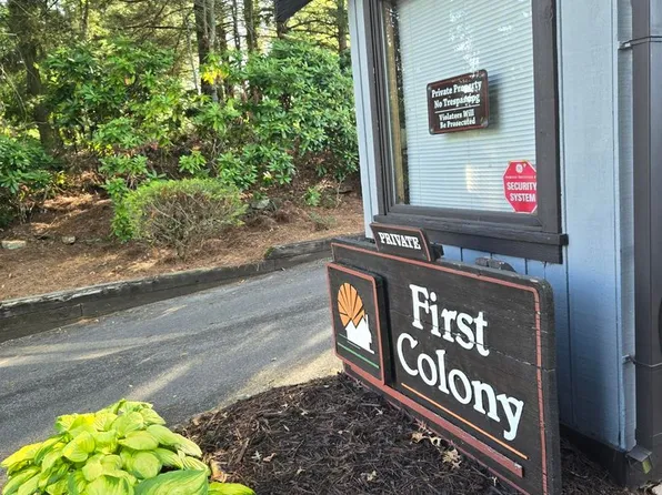 104 Hampton Ct, Bristol, TN 37620