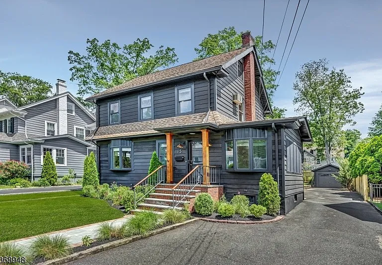 15 Berkeley Rd — Photo 2
