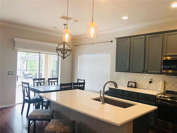 5th image of 9950 Jasmine Brook Cir