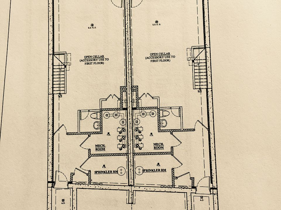 1st image of 209 Bay 17 St
