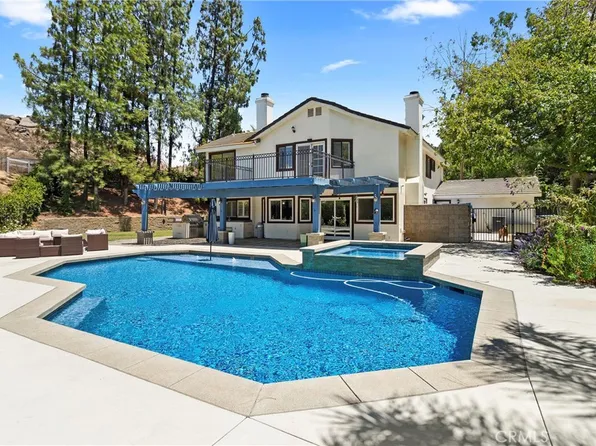 15605 Creekview Trl, Riverside, CA 92506