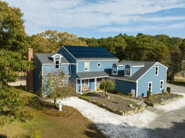5 Tarpaulin Way, Wareham, MA 02571