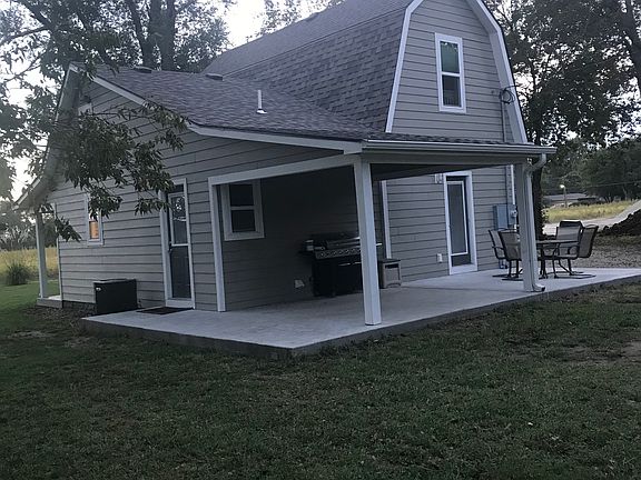 5th image of 1610 Johns Ave