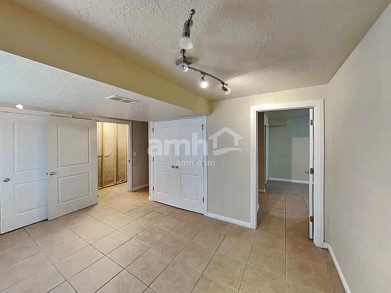 2204 N 1960 W — Photo 22