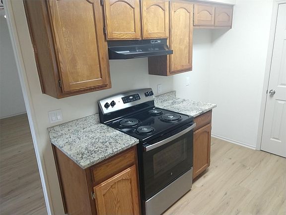5th image of 3610 Westgrove Dr