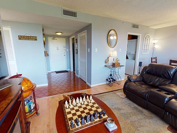 5th image of 6301 Stevenson Ave APT 613