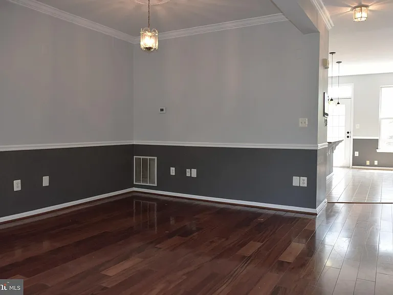 8819 Blue Royale Ln — Photo 9
