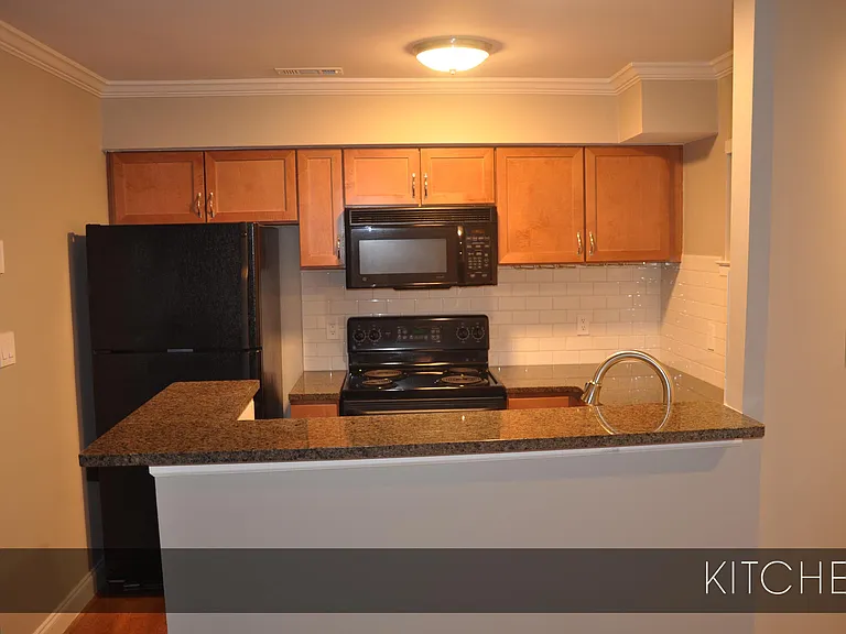 2510 Cranbrook Ln #2 — Photo 8