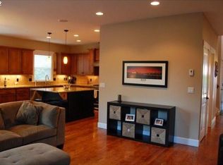 7788 SW Stewart St #7788, Portland, OR 97223