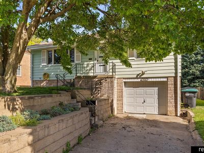 7810 Charles St, Omaha, NE, 68114