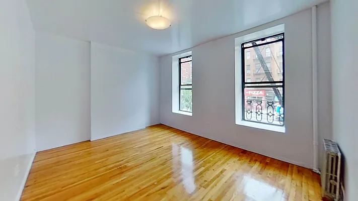 Rented by Bond New York | media 12