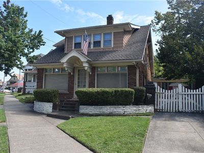4581 Pearl Rd, Cleveland, OH, 44109