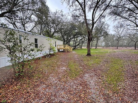4th image of 228 BROWNS HAMMOCK Road