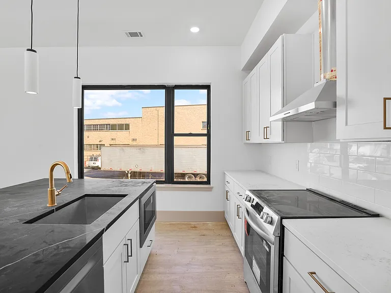 The Collection at 31st Street — Photo 27