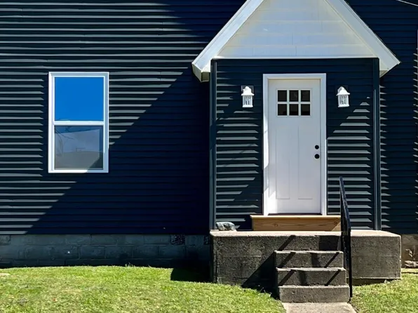 222 N Park Ave, Kendallville, IN 46755