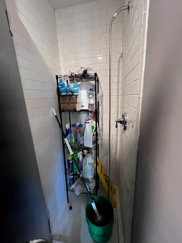 Studio, 2.0 bath, 1200 sqft, $1,295 — Photo 3