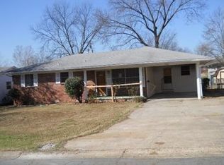 5905 Hacienda Dr, N Little Rock, AR 72118