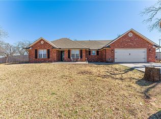 900 Autumn Way, Blanchard, OK 73010
