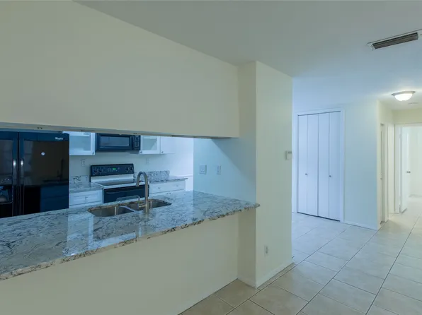 5981 Arapaho Rd APT 103, Dallas, TX 75248