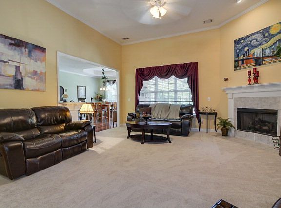 5th image of 405 Weyanoke Dr