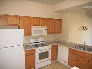 2nd image of 360 Hunterdon Ct #6360A