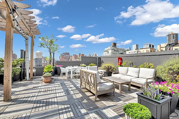 Rented by Andreas R Metzger LREB | media 27