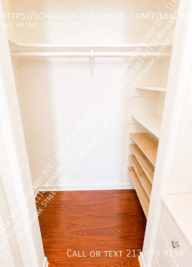 $0 Security Deposit- Front Studio In Silverlake — Photo 3