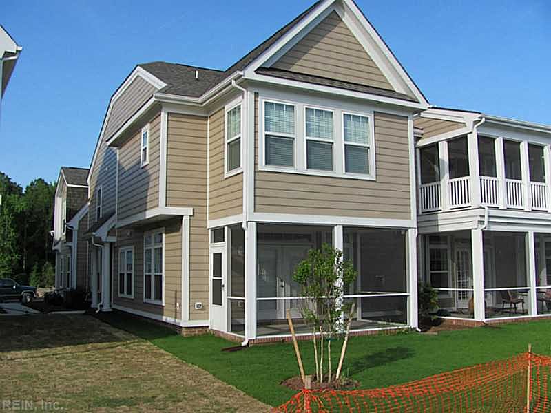 1st image of 208 Stowe Dr