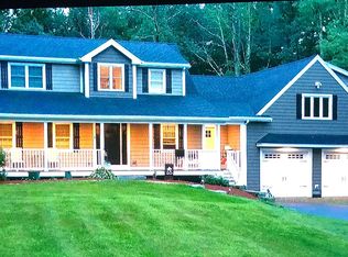 8 Copps Hill Rd, Windham, NH 03087