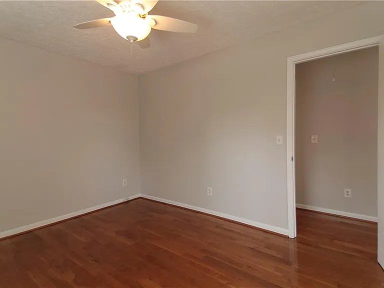 516 Faith St NW — Photo 26