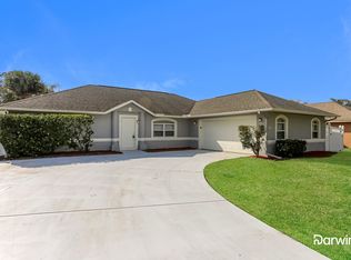 1614 SE Goucho Ave, Port Saint Lucie, FL 34952