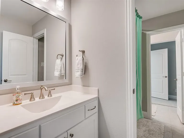4216 Yucca Dr — Photo 22