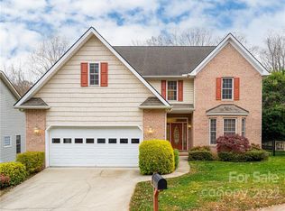 66 Driftstone Cir, Arden, NC 28704