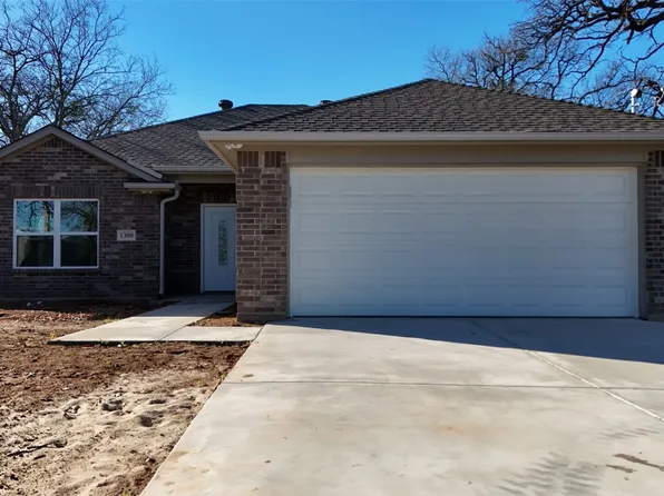 1308 SE 4th Ave, Mineral Wells, TX 76067