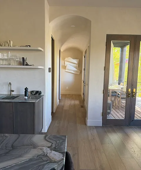 9117 Upper Lando Ln — Photo 2