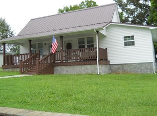 328 Simmerell St, Sparta, TN 38583