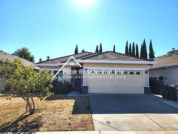 2nd image of 8822 Mesa Brook Way