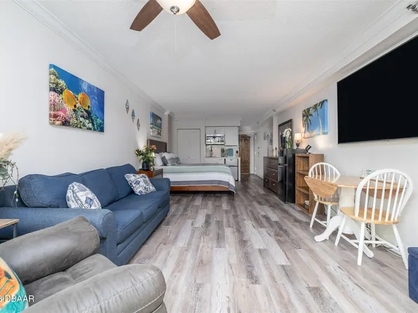 1909 S Atlantic Ave #202, Daytona Beach Shores, FL 32118