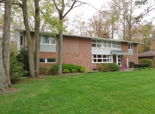 5807 Evergreen St, Midland, MI 48642