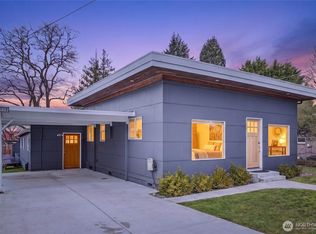 3528 SW 98th Street, Seattle, WA 98126