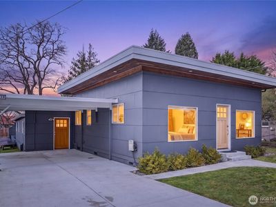 3528 SW 98th Street, Seattle, WA, 98126