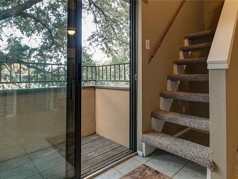 2714 Nueces St #203 — Photo 13