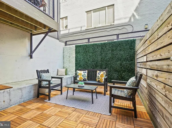 1443 Chapin St NW APT 103, Washington, DC 20009