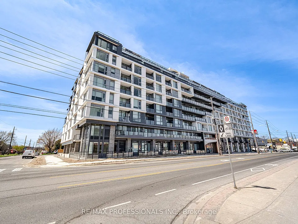 556 Marlee Ave #903