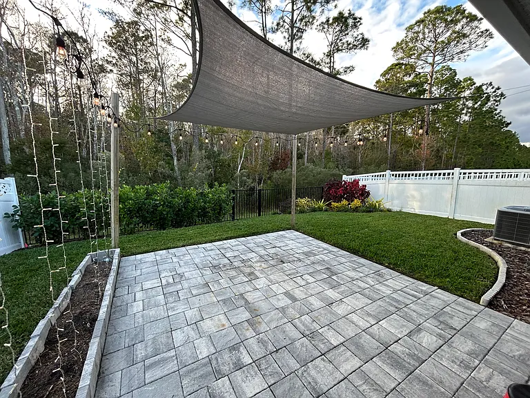 282 Caryota Ct — Photo 10