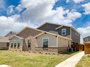 655 Harvest Moon Dr, Venus, TX 76084