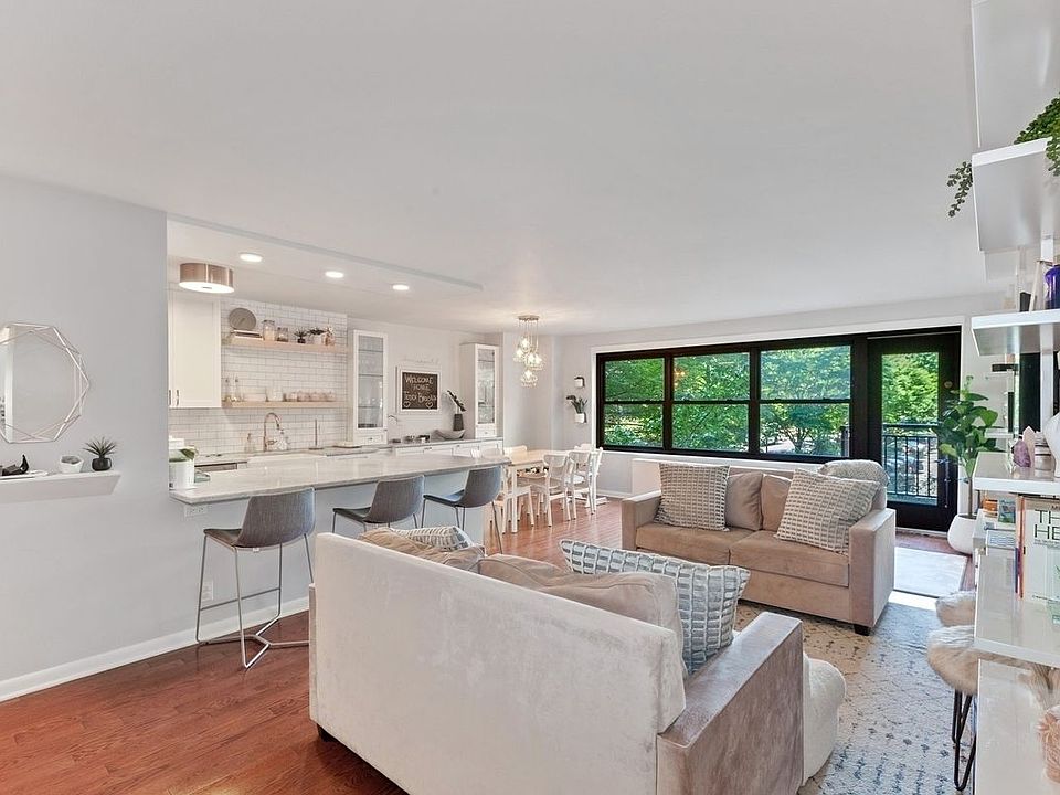 1st image of 140 W End Ave #3N